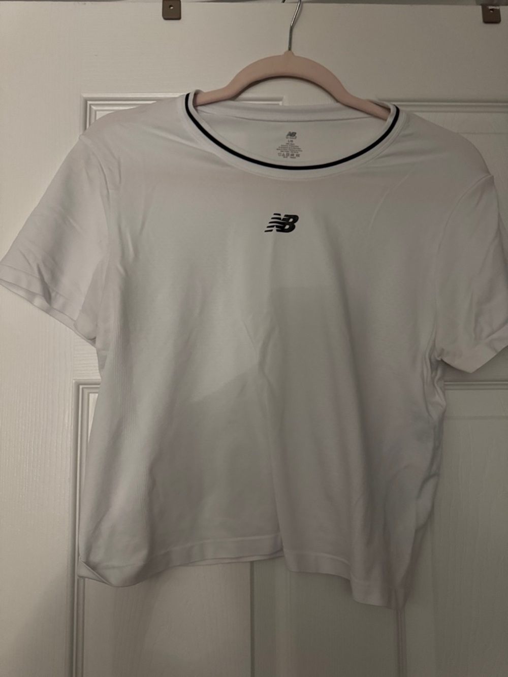 Women’s New Balance White Short-Sleeve Crewneck crop Tee
